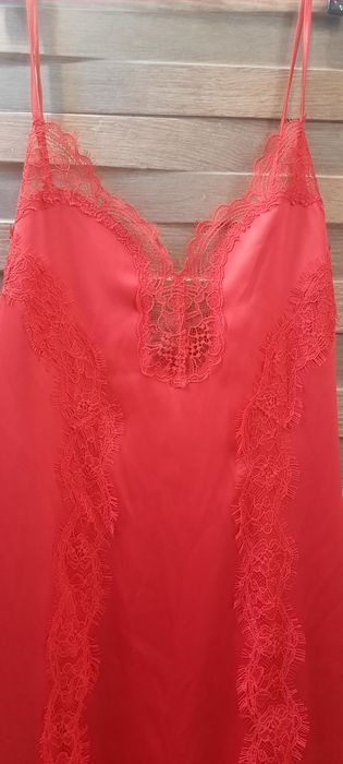Луксозна червена  ношница  Victoria's Secret