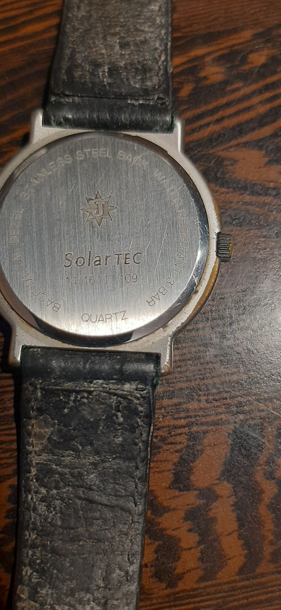 Часовник Junghans Solartec