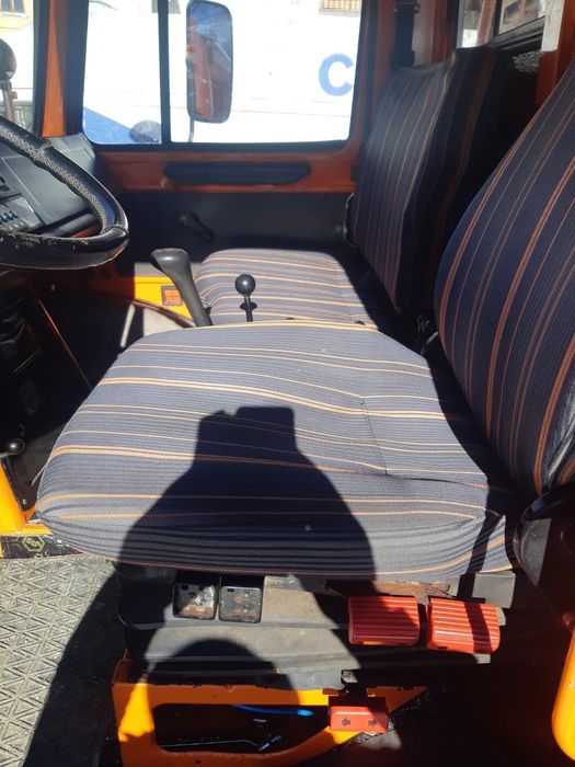 Unimog U1400  Echipat complet pentru deszapezire