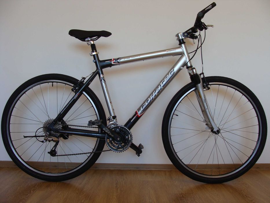 Bicicleta Corratec, trekking-oras, cadru aluminiu, roti 28, Germania