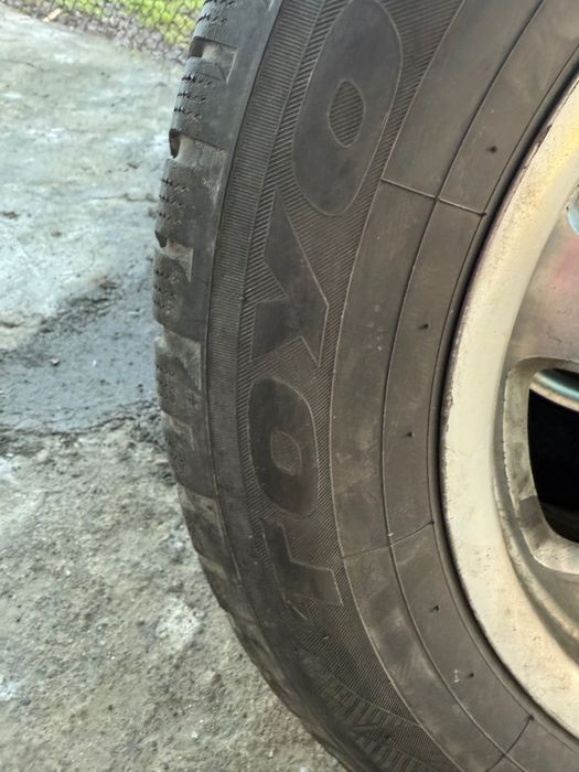 Зимни гуми u Джанти 225/60 R16