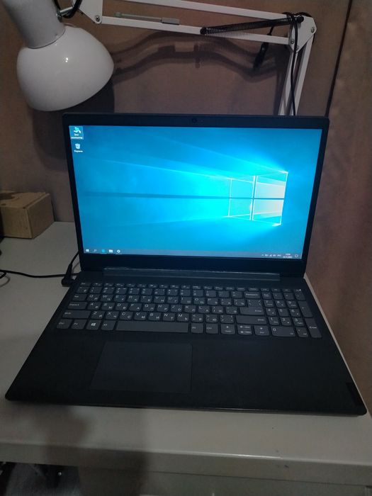 Lenovo ноутбук продам