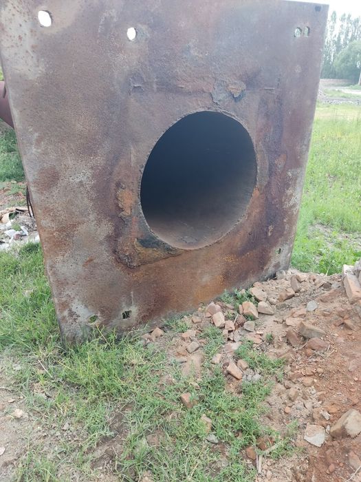 Труба темирли 800 сотилади 33 метр сандиги билан