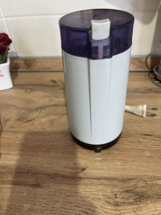 Продам кофемолку