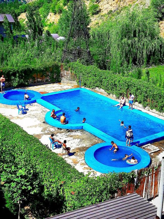 Катта дача сотилади, таёр бизнес.