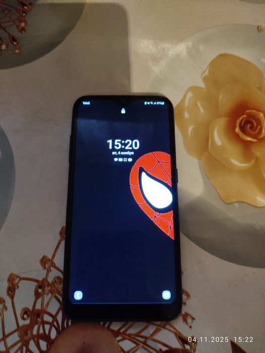 Продам телефон Samsung a01