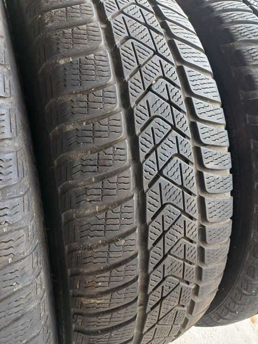 225 60 18 Anvelope Michelin-Pirelli