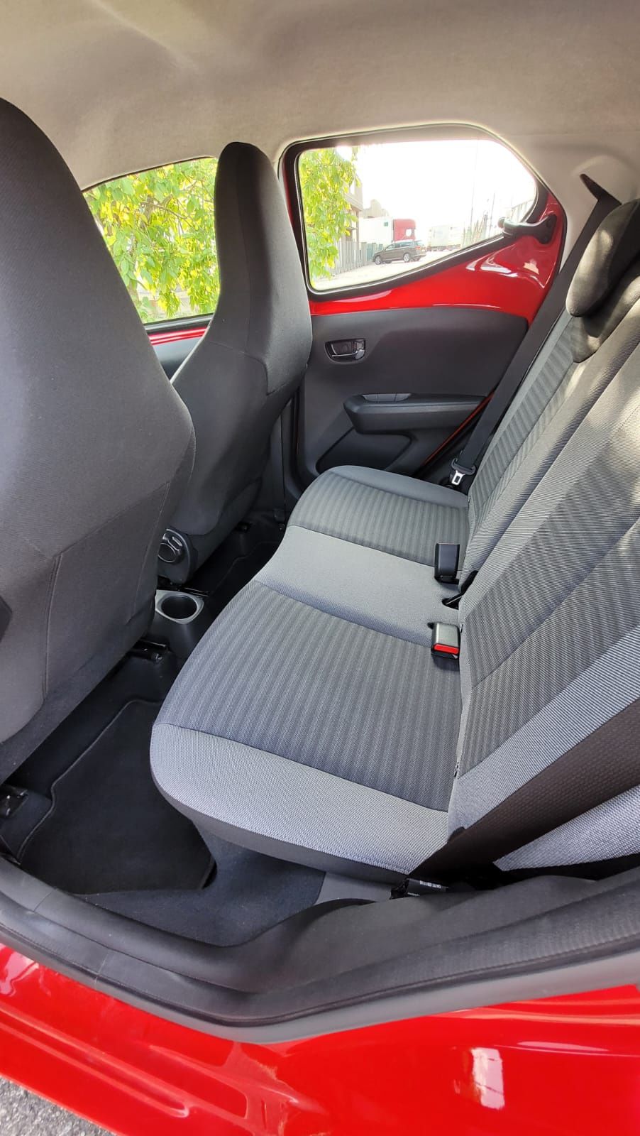 Toyota Aygo 16.000 km reali, Automată, camera marsarier