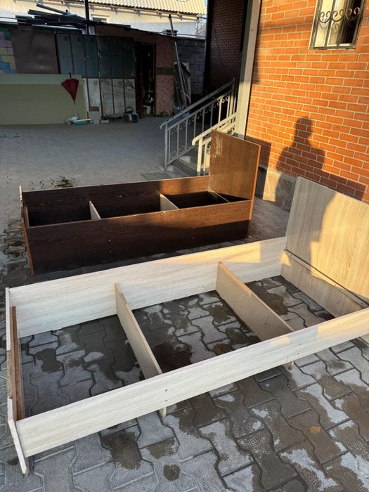 Односпальная кровать