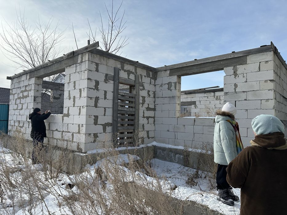 Участок ИЖС, продам дом