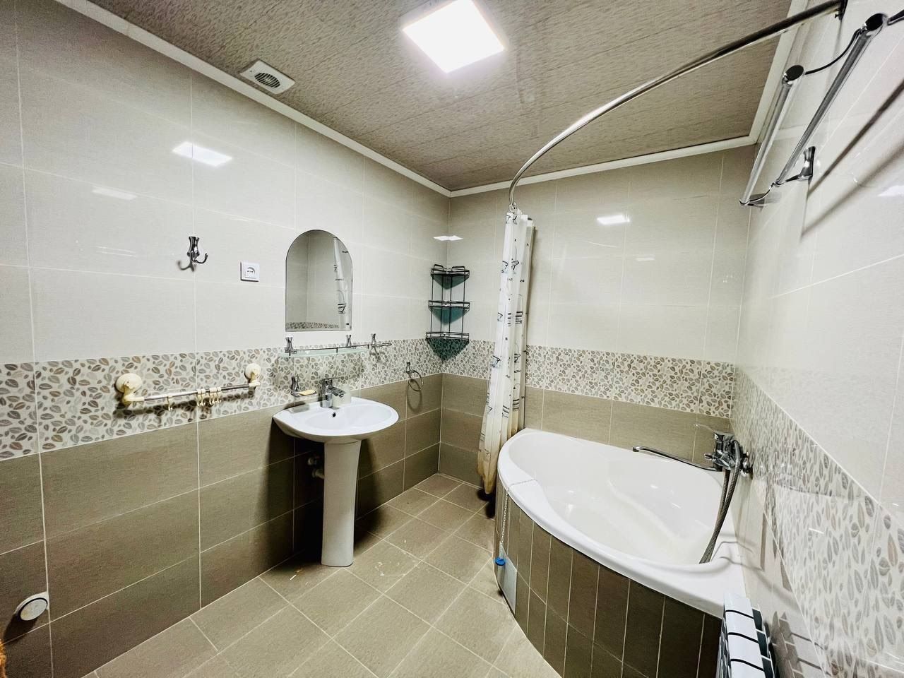 Продается 2-ух комнатная квартира 85м²