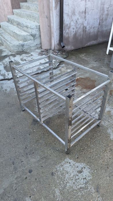 Suport cuptor cu convectie, din inox, suport tavi Rational