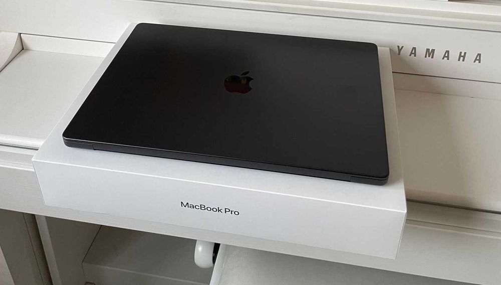 MacBook M3 Pro 16" /12C CPU/20C GPU/36GB/512GB SSD/Apple 2024