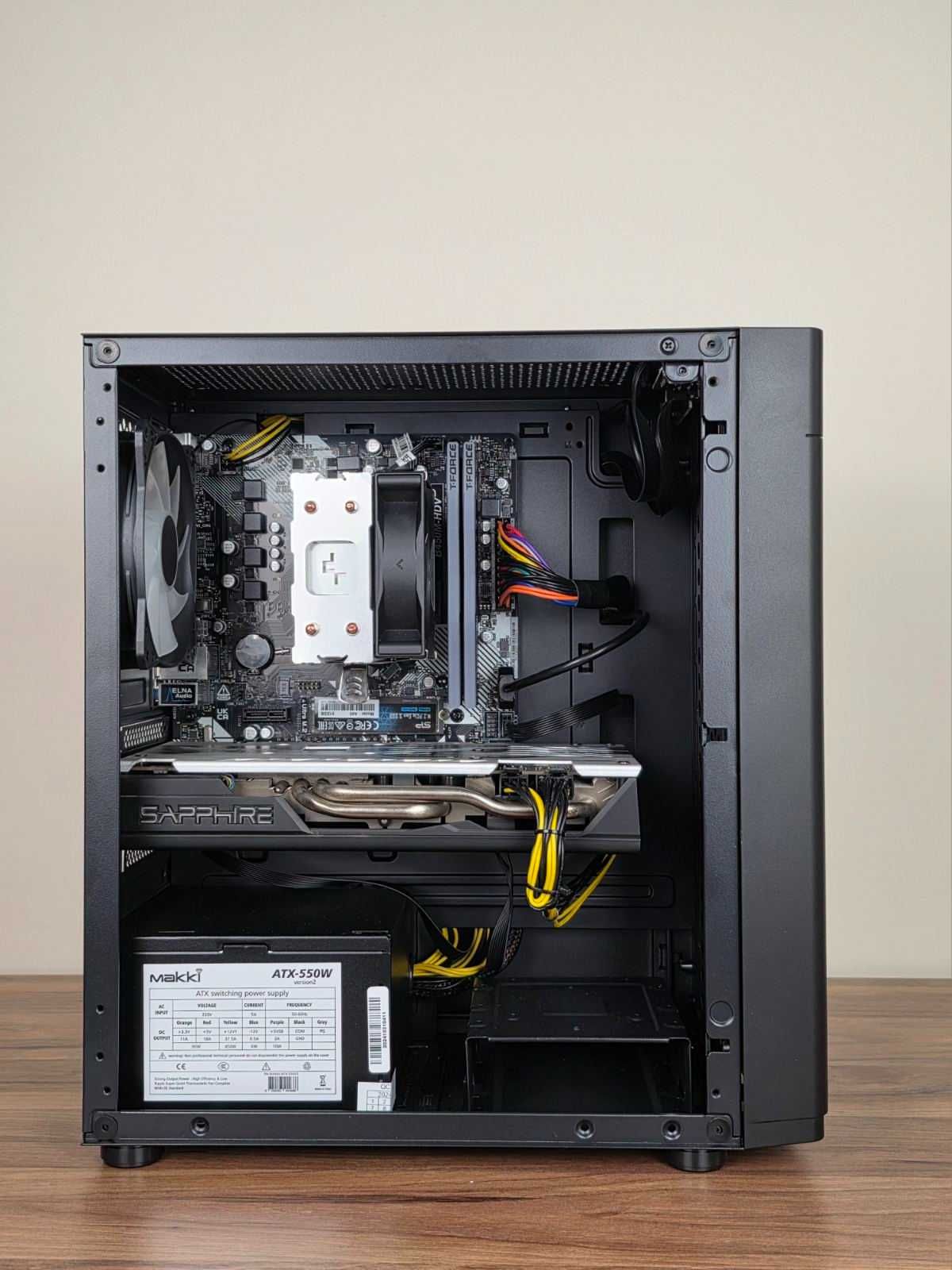 Гаранция / Нов [ R5 5500/ 32GB RAM/ M.2 512GB/ RX580 8GB ] Геймърски !