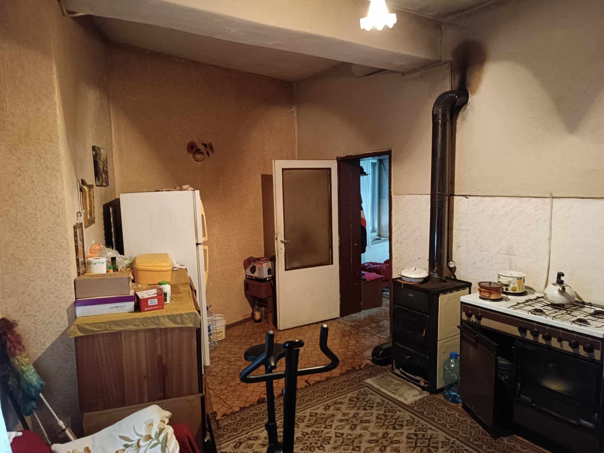 Къща на два етажа в с.Бяга