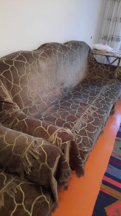 Диван с креслами