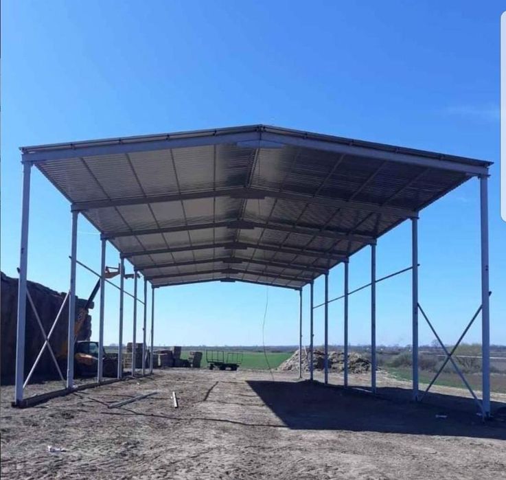 Vand hale metalice pret de producător