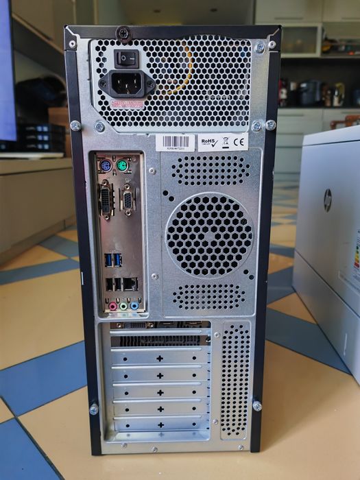 Workstation LC-POWER PRO-925B, I7-8700,3,2GHz,16GB-DDR4,1TB SSD - 2,5"
