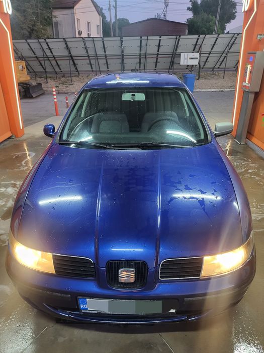 SEAT LEON 1.6 benzina 2002