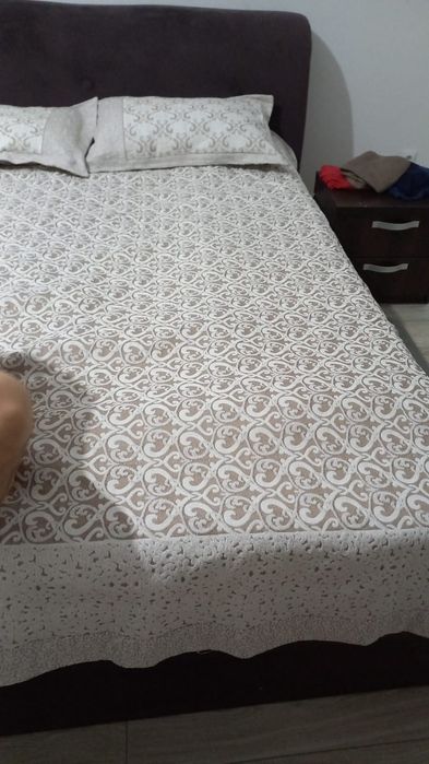 Продам спальный гарнитурчик! Срочненько!!!