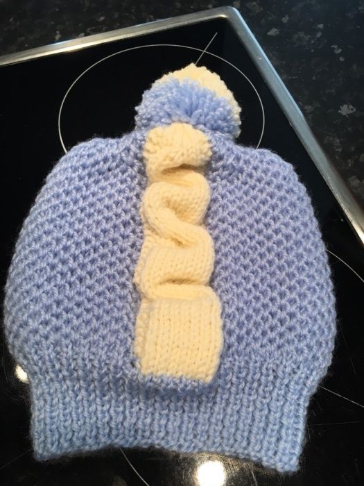 Шапки/шал яка ,ръчно изплетени!