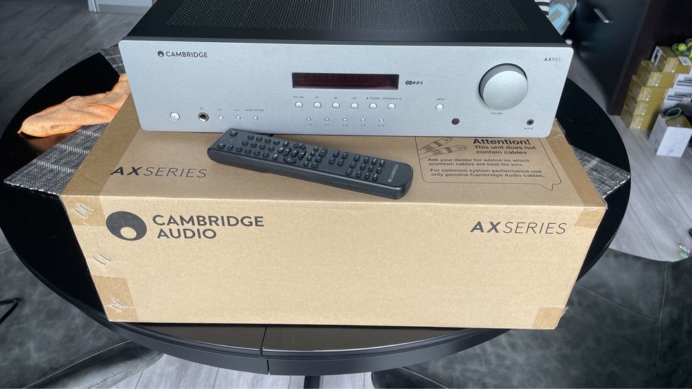Amplificator Cambridge Audio AXR85