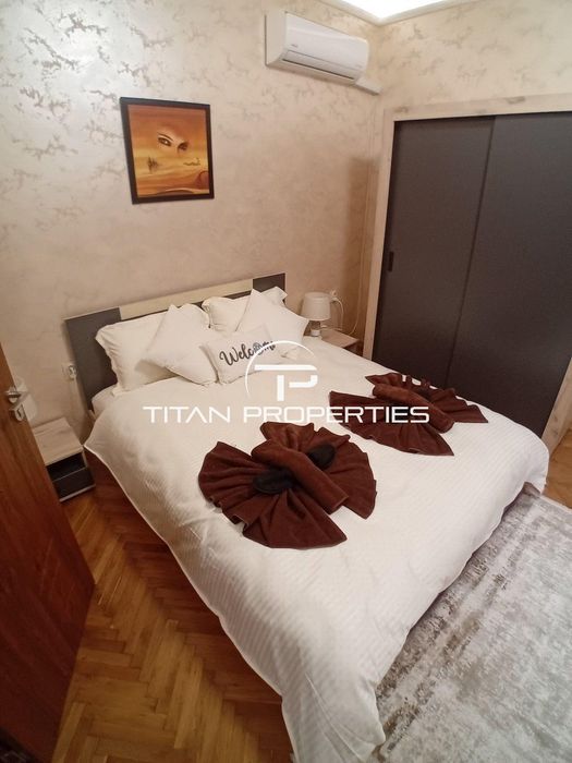 Многостаен апартамент на 2 нива в Центъра на града