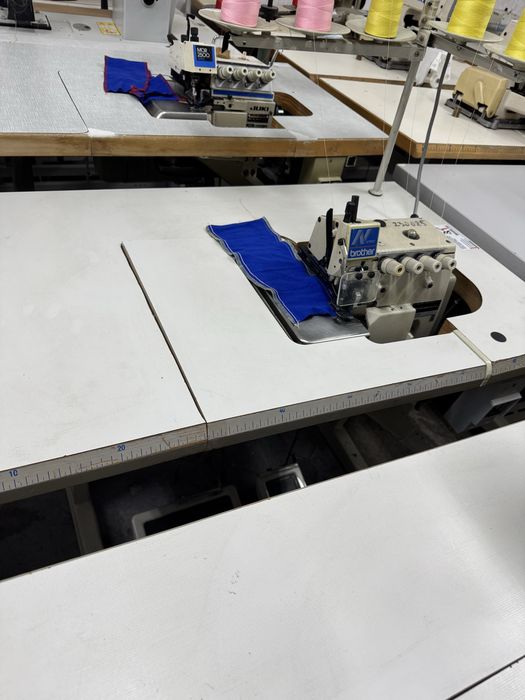 Masina surfilat 2 ace 5 fire BROTHER