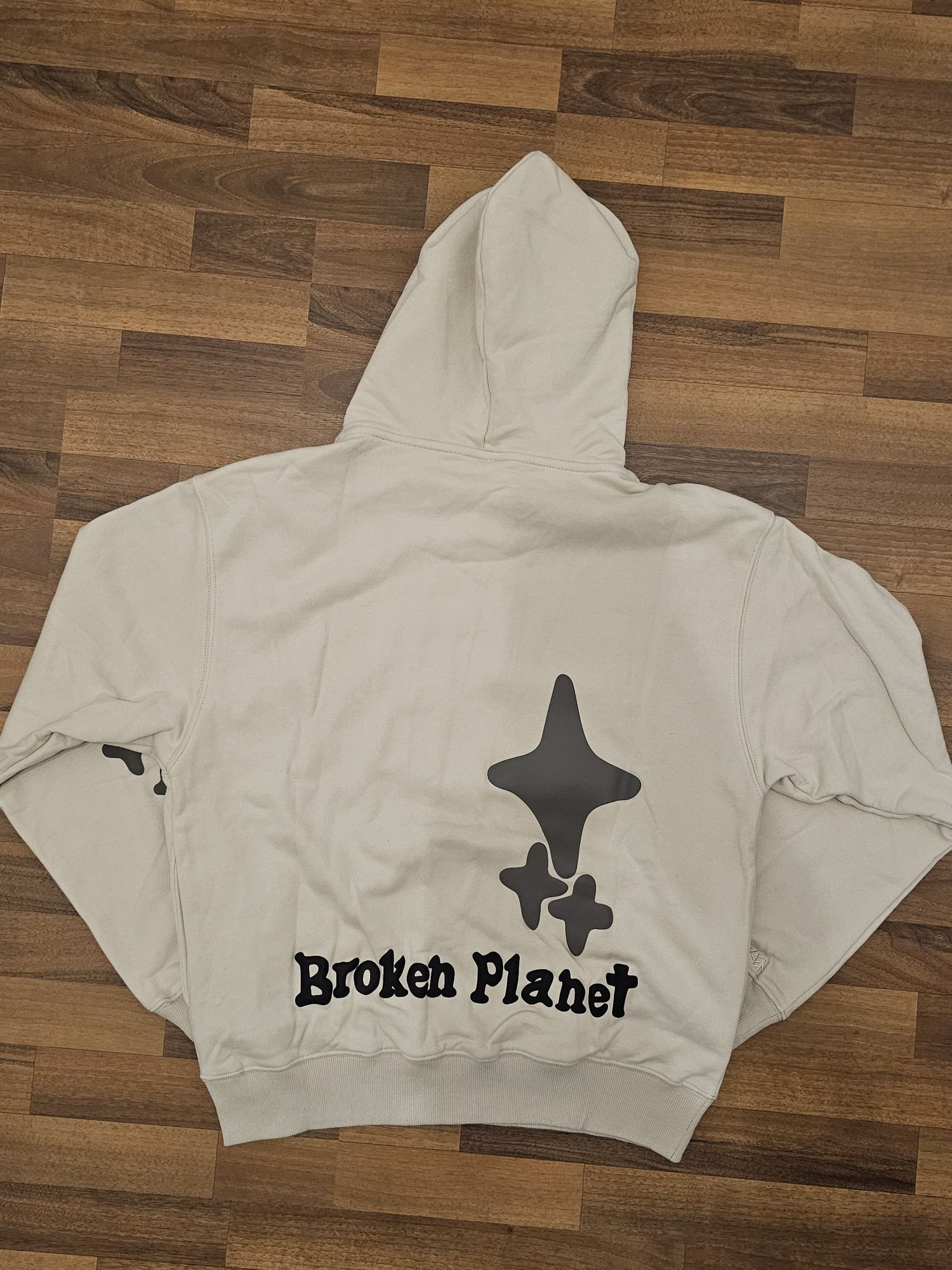 Hanorac Broken Planet