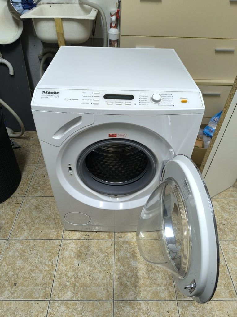 Пералня Miele W6544WPS - 8кг. 1400об. инверторна.