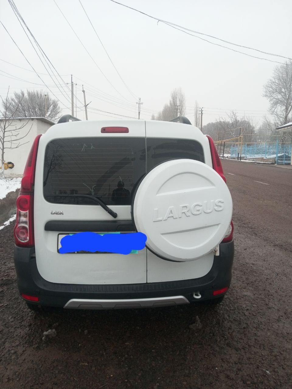 Lada Largus cross