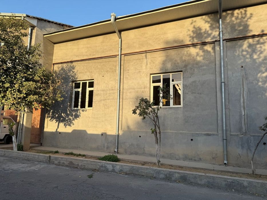 Мойкургон махала уй сотилади