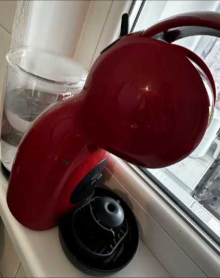Еспресо машина DeLonghi Nescafe Dolce Gusto
