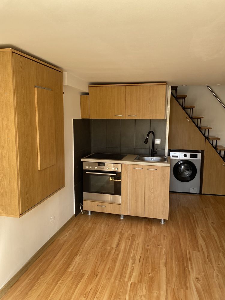 De închiriat  spatiu comercial,apartament