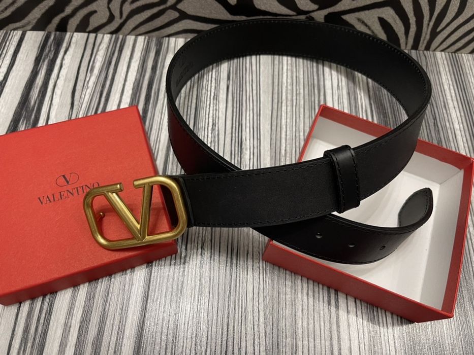 Curea Valentino-poze reale 100% piele naturală nu ecologică!Gravura in