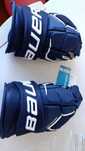 Продам хоккейные краги Bauer 3 spro