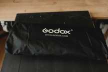 Softbox Godox portabil