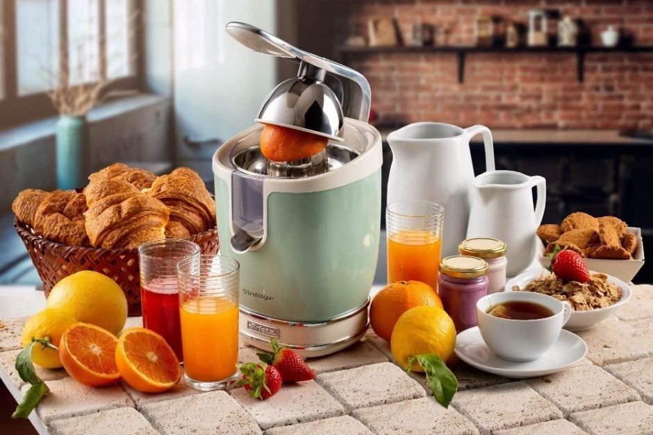 Цитрус преса Ariete Vintage JUICER,85W,2приставки,метално тяло