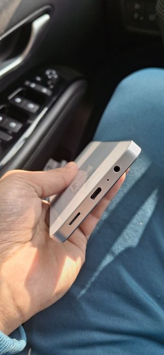 Samsung A06 white 6/128 состояние отличное каробка доки ест