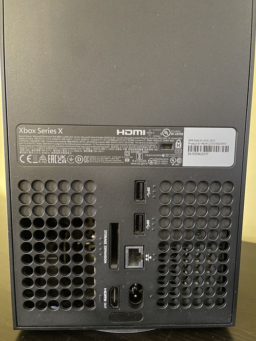 Xbox Series X  ( 1 Tb SSD )