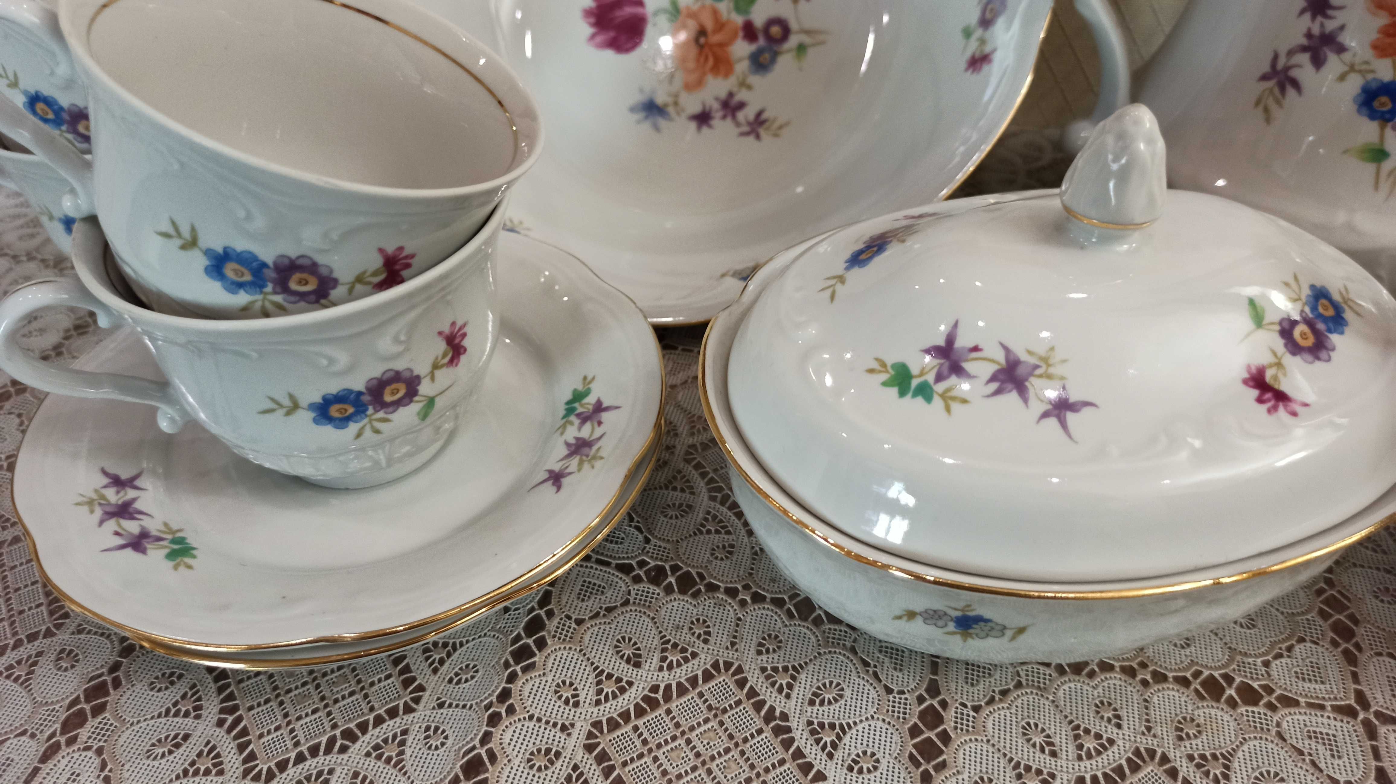 Сервиз 17 предметов фарфор Porcelana Польша.