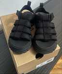 Детски сандали UGG номер 31