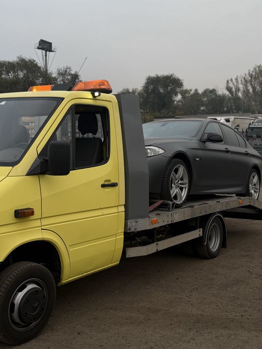 Услуги эвакуатора 24/7