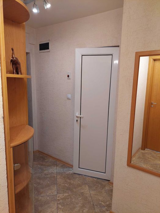 Дава се под наем Двустаен апартамент в Варна, Автогара - 58 кв.м за 484.5 € - Снимка #4