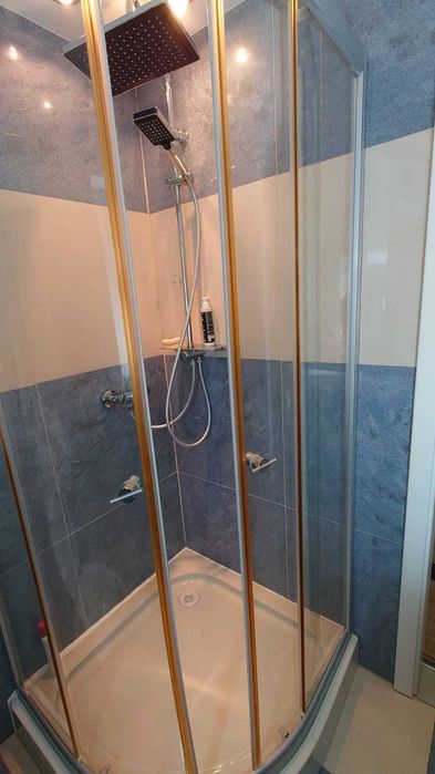 Cabina dus cu cada 90 x 90  in set