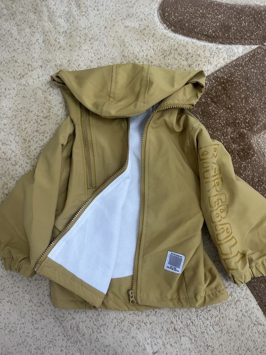 Продам ветровку