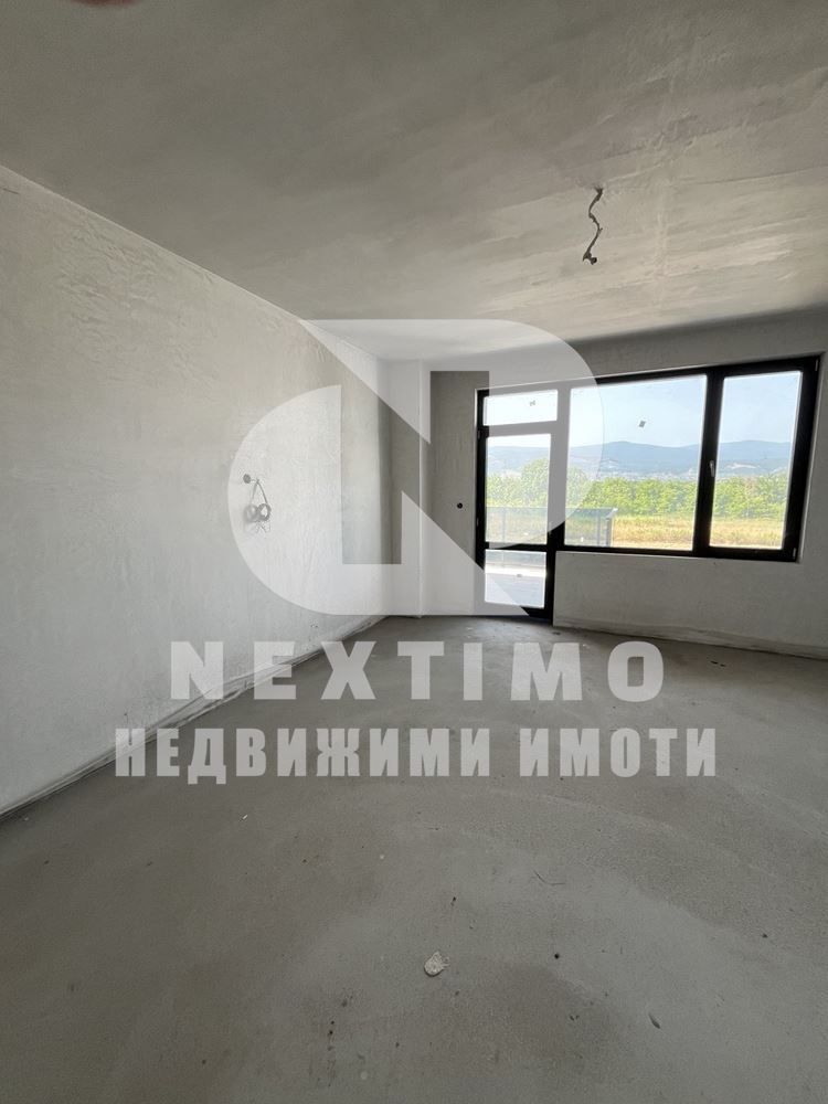 Продава се Къща в Пловдив, Остромила - 330 кв.м за 1243 €/кв.м - Снимка #6