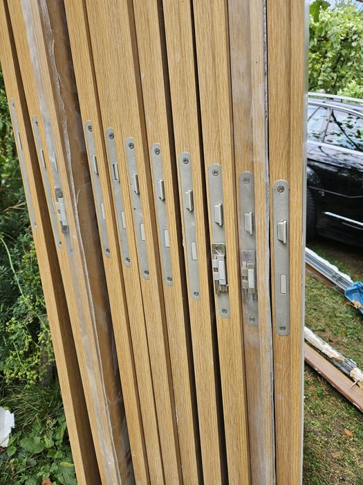 Интериорни врати