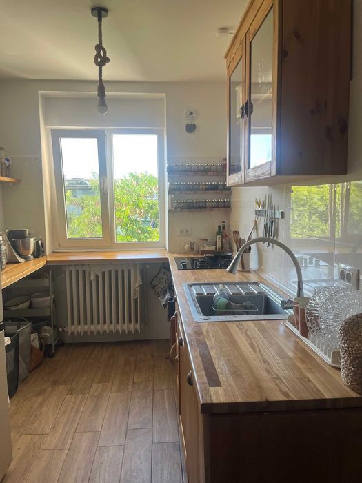 Apartament cu 3 camere la pas de Palas cu parcare