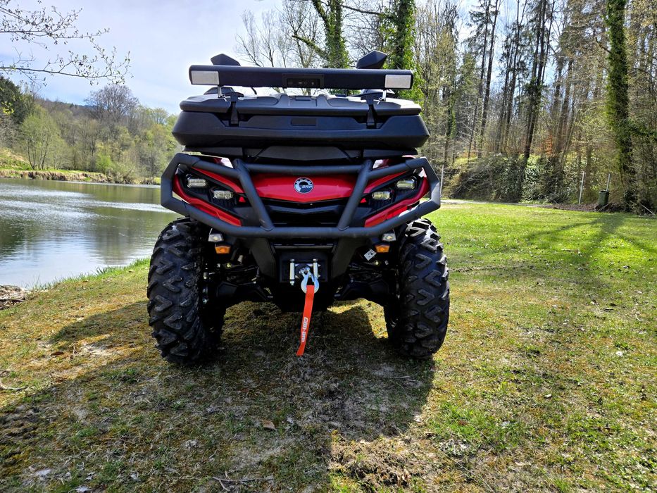 Can-Am Outlander
